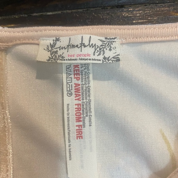 Intimately Free People Velvet Slouchy Babe Bodysuit Beige Floral Stretch Large - Picture 9 of 10